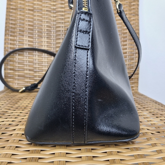 DKNY Bag Satchel Tote Shoulder Strap Handles Shiny Leather Black Gold Hardware - Picture 12 of 16